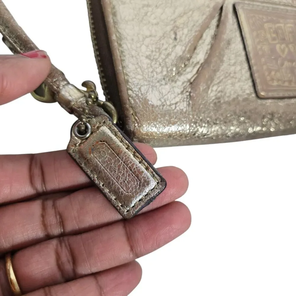 Coach Poppy Wallet Wristlet Gold Champagne Crinkle Leather Metallic Branded Zip